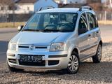Fiat New Panda 1.2 8V Dualogic Dynamic**TÜV NEU** - Fiat New Panda: Limousine
