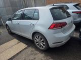 Volkswagen Golf 1.6 TDI 115 CV 5p. Sport BlueMot - Volkswagen Golf: TDI Sport