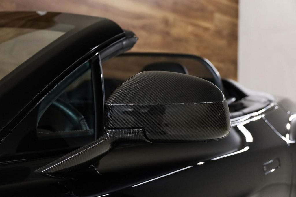 Aston Martin Vanquish