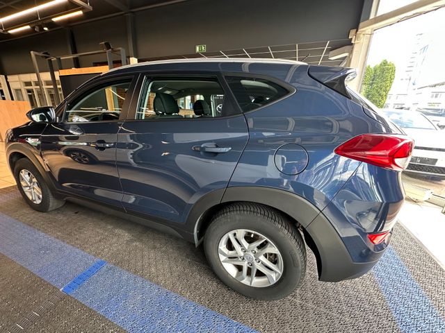Hyundai TUCSON blue Trend 2WD