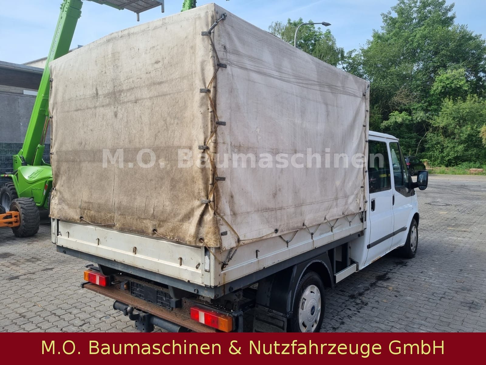 Fahrzeugabbildung Ford Transit Pritsche + Plane /  DOKA / 2,2L /