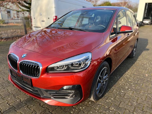 BMW 218 Gran Tourer Sport-Line 7-Gang DKG LED Navi