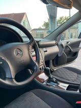 Mercedes-Benz C 220 CDI Automatik - gebrauchte Mercedes-Benz C 220 aus dem Jahr 2005