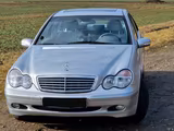 Mercedes-Benz C 180 ELEGANCE  - gebrauchte Mercedes-Benz C 180 aus dem Jahr 2001