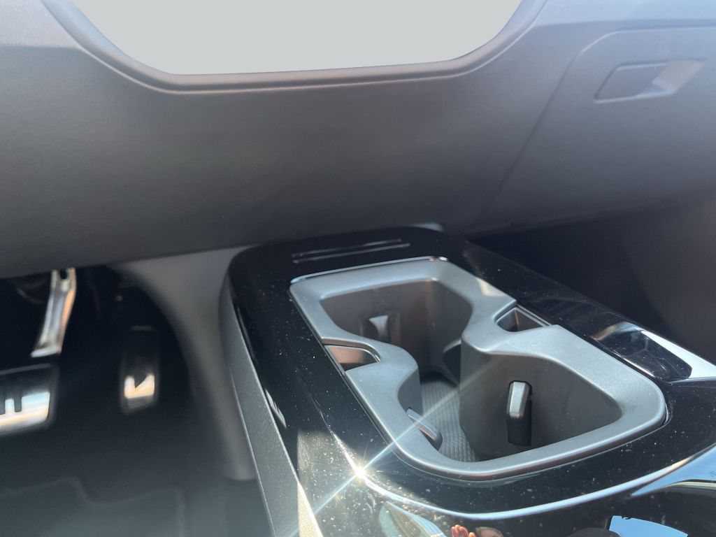 Volkswagen ID.5 Pro electric 128 kW / 77 kWh Klima ACC LED foto 17