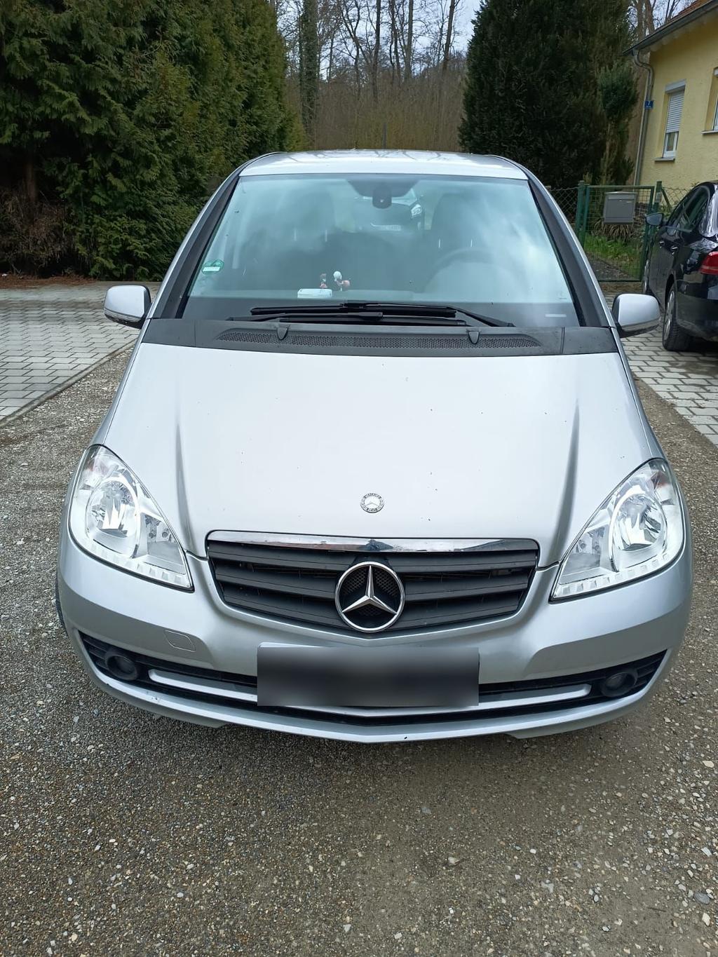 Mercedes-Benz Mercedes  Benz A 180