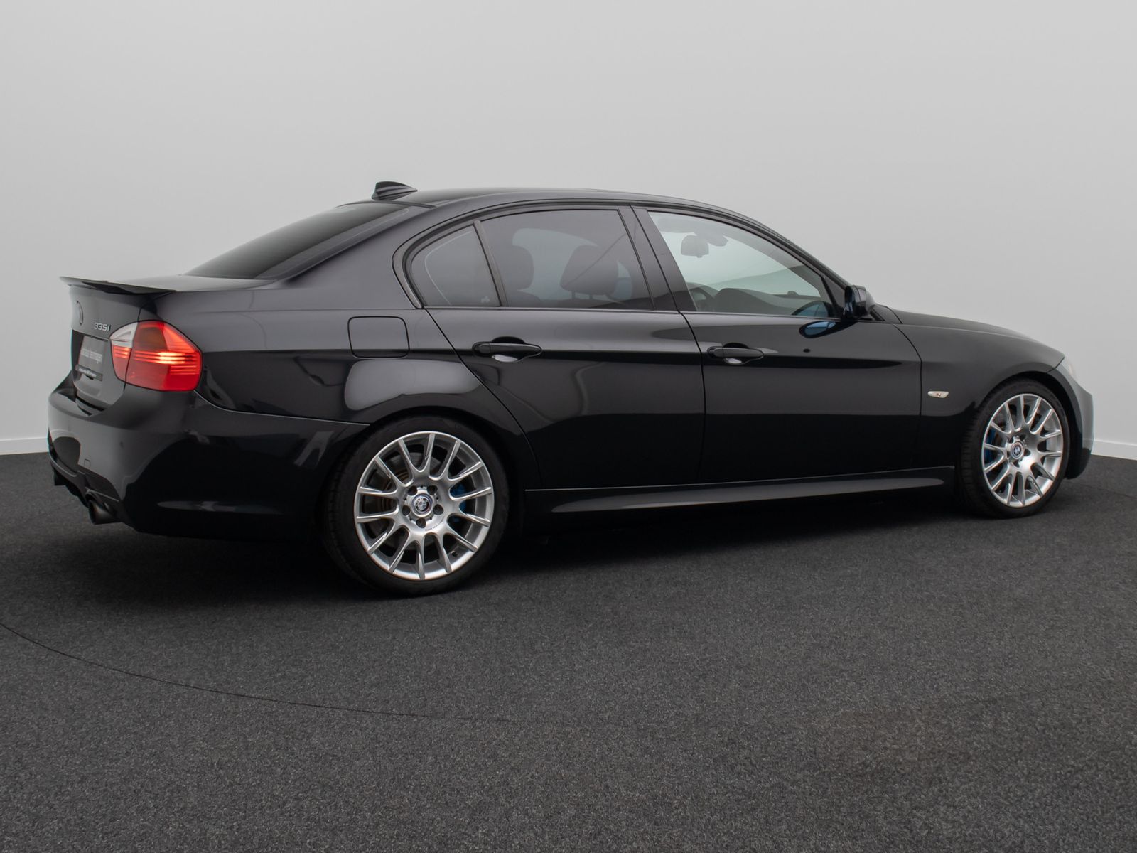 Fahrzeugabbildung BMW 335i M Sport NaviProf Xenon GSD HiFi TV Komfort