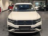 Volkswagen Tiguan Allspace 2.0 TDI 4Moti DSG Elegance 8fach - gebrauchte VW Tiguan Allspace aus dem Jahr 2023