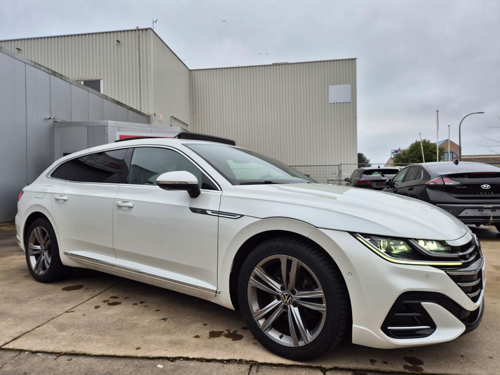 Volkswagen Arteon 1.4 // R-LINE // PHEV eHYBRID // 2022 !!