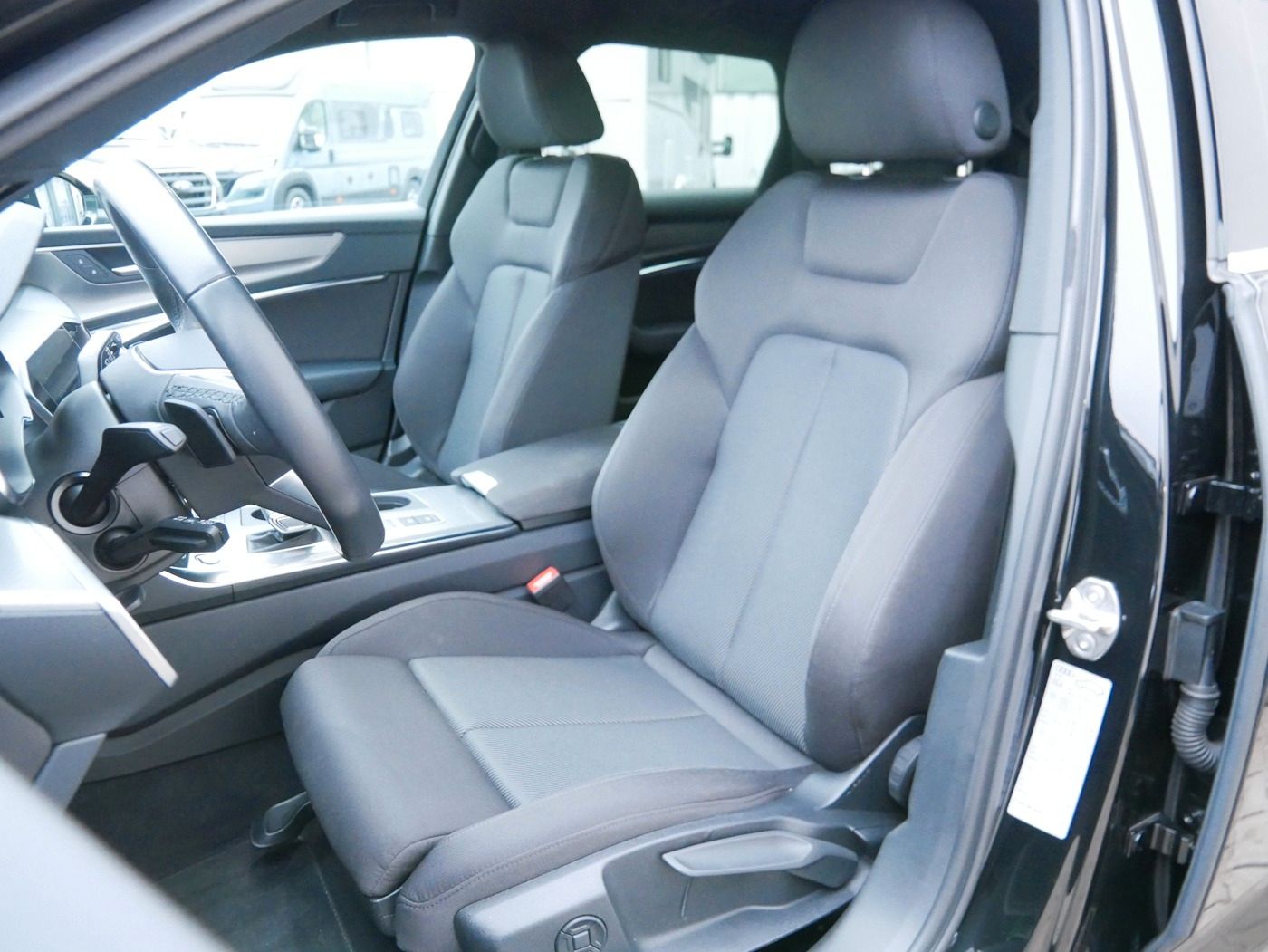 Fahrzeugabbildung Audi A6 Avant 2.0 quattro advanced NEU76T ACC LED KAM