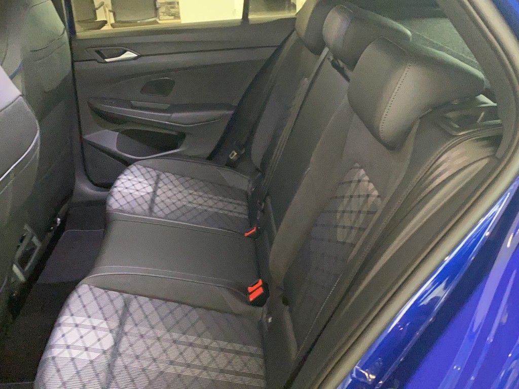 Volkswagen Golf - Bild 9