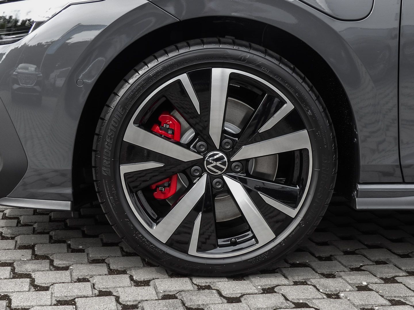 Volkswagen Golf - Bild 8