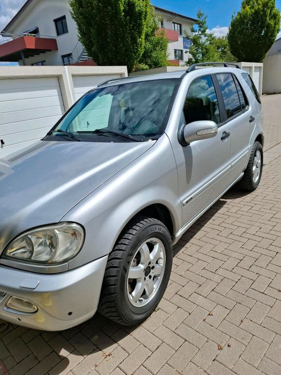 Image of Mercedes-Benz ML 350