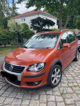 Volkswagen Touran 2.0 TDI 103kW DPF - Cross mit 17 Zoll LM