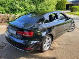 Audi A3 Limousine 1.5TFSI VirtualCockpit/Panoramadach - Audi A3: Privatanbieter