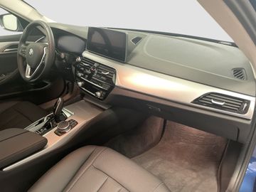 BMW 520 - 8