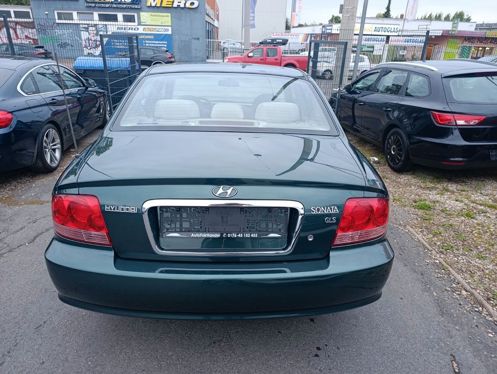 Hyundai Sonata Sonata 2.0i 16V GLS*SHGEPFLEGT*TÜV NEU*KLIMA*2HD