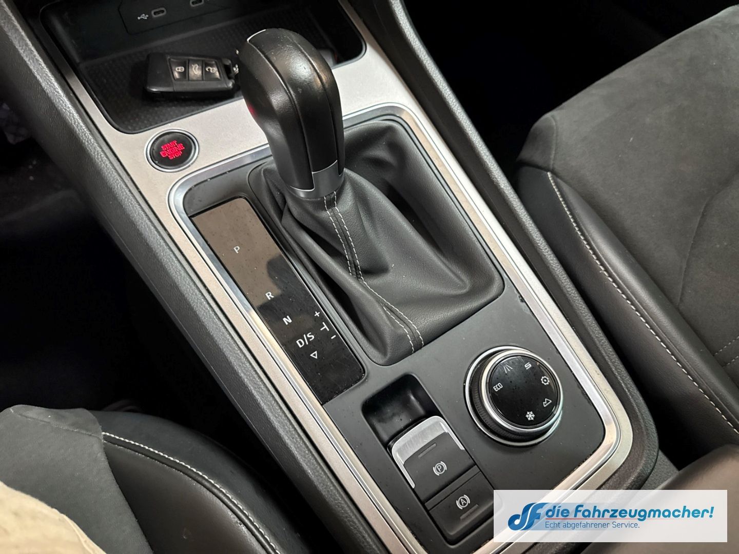 Fahrzeugabbildung SEAT Ateca Xperience 4Drive 2.0 TDI EU6d Navi LED Spe