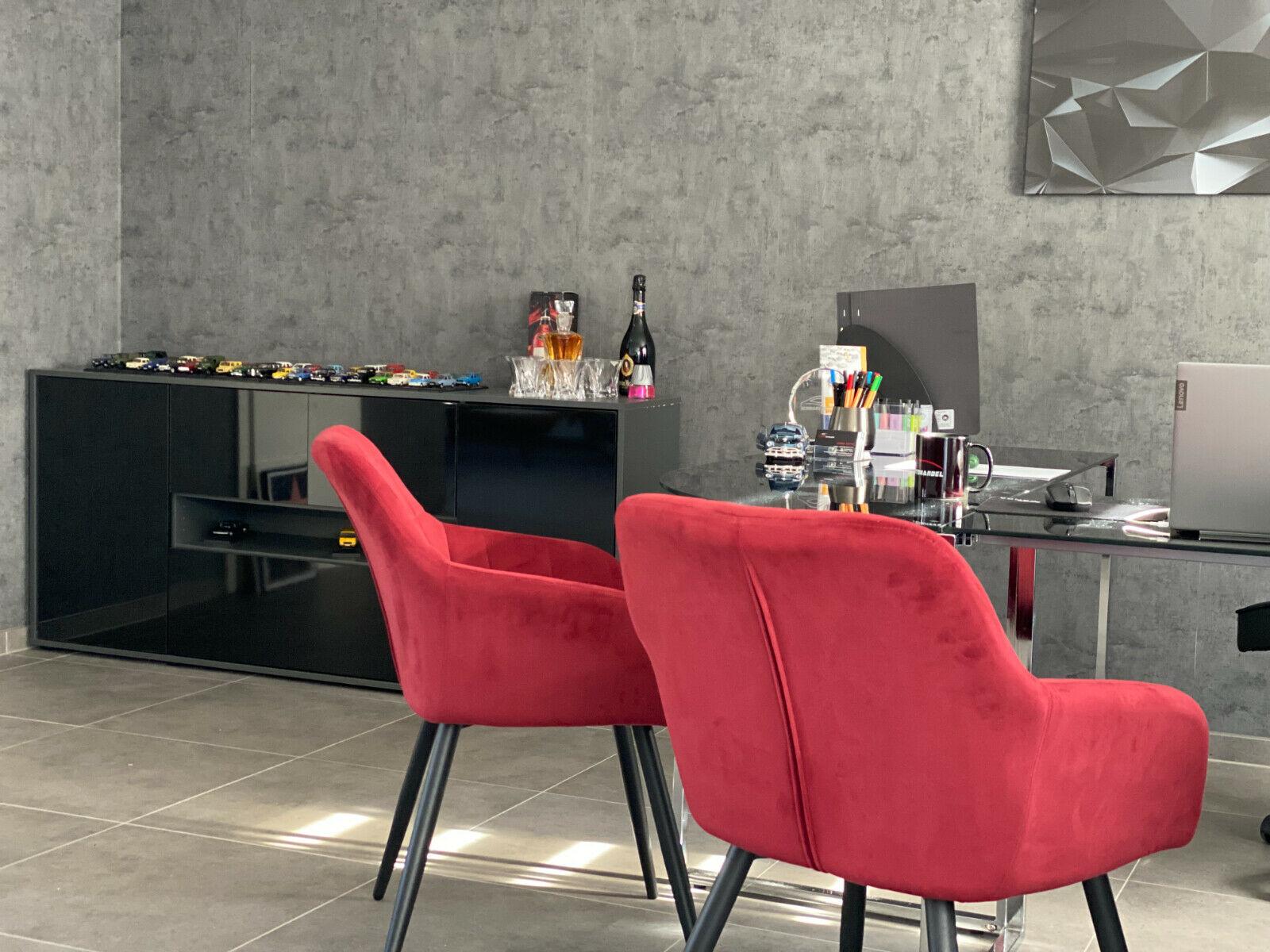 showroom-image-top