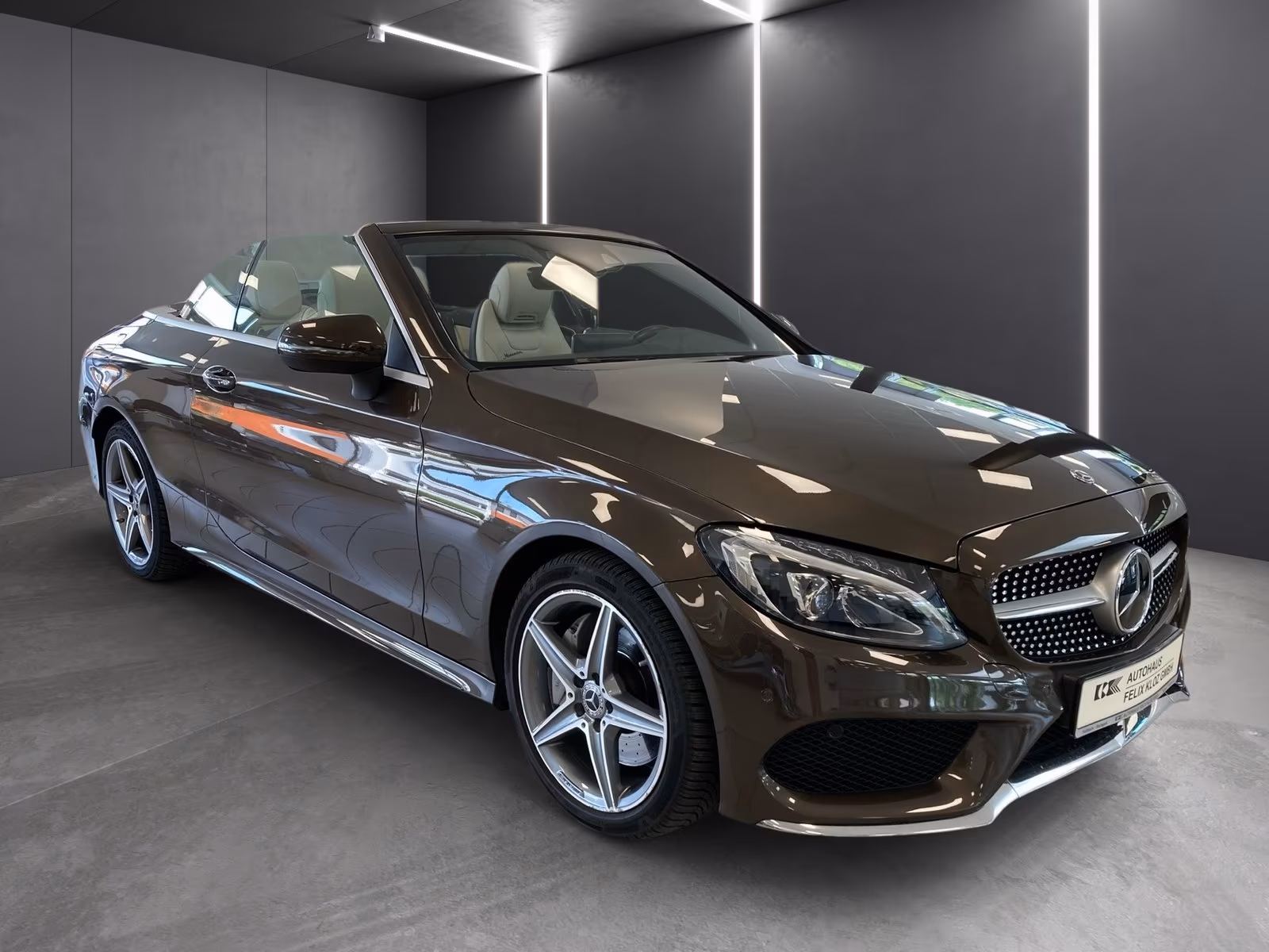 Mercedes-Benz C 300 AMG*Burmester*Distro*Totwink*LED*Kam*AHK*