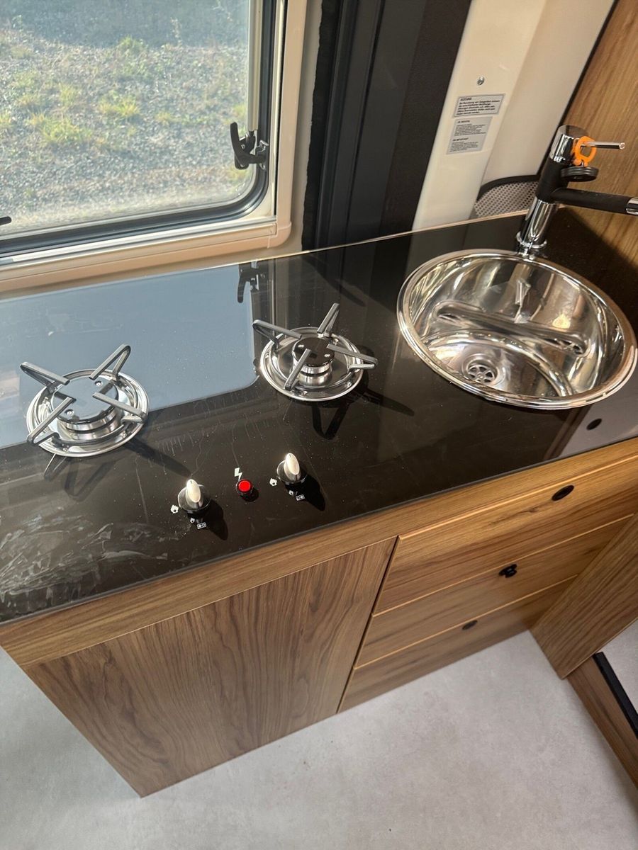 Fahrzeugabbildung Karmann Dexter DE 600 Markise / Concept Paket