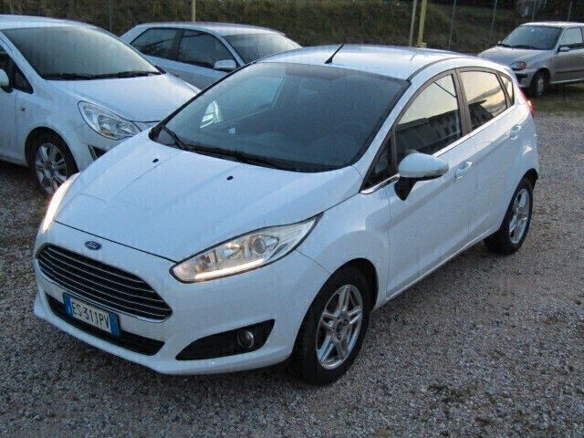 Ford Fiesta 1.4 5 porte Bz.- GPL Business