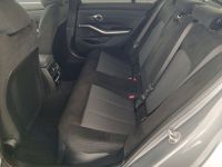 BMW 330 - Vorschau Bild 12