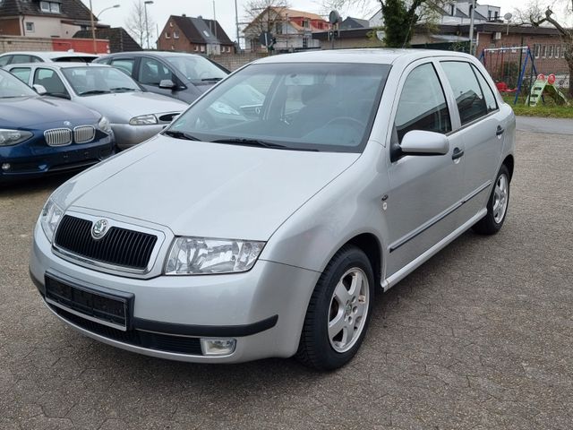 Skoda Fabia Elegance Aut. 5T Top Scheckheft Tüv neu