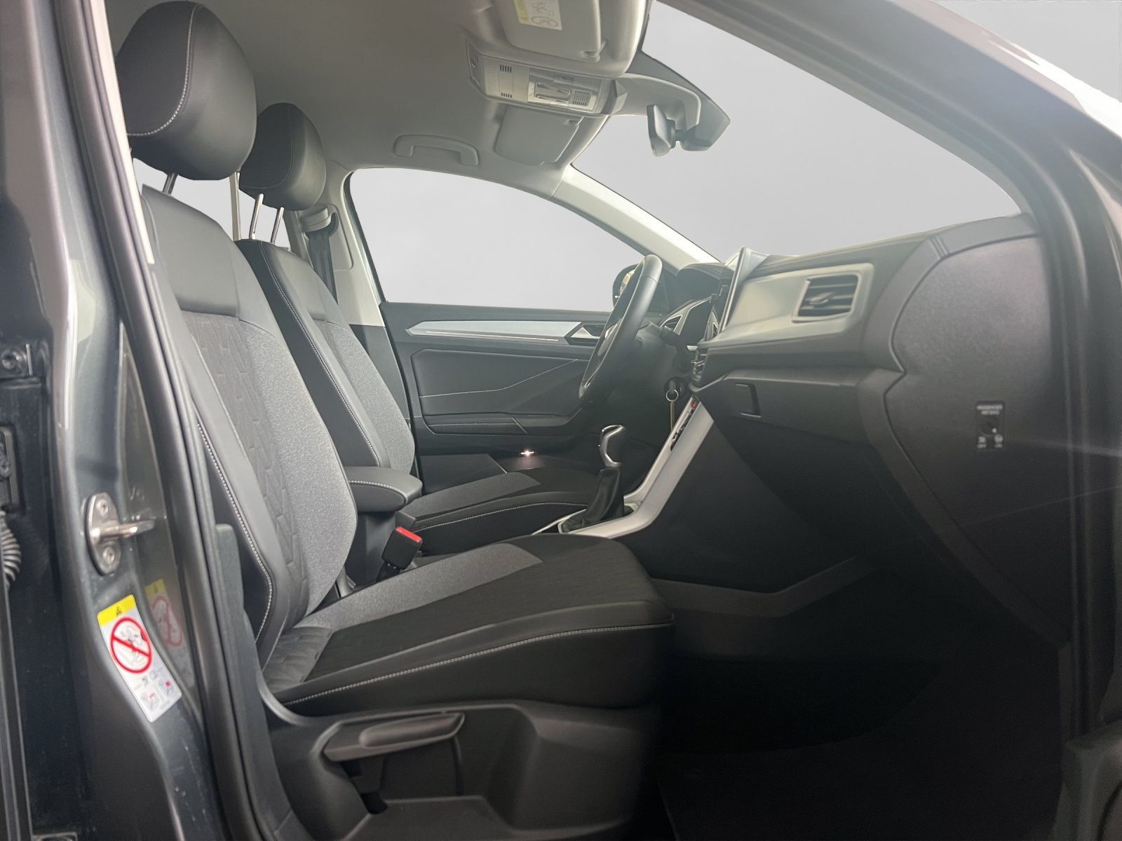 Volkswagen T-Roc - Bild 4