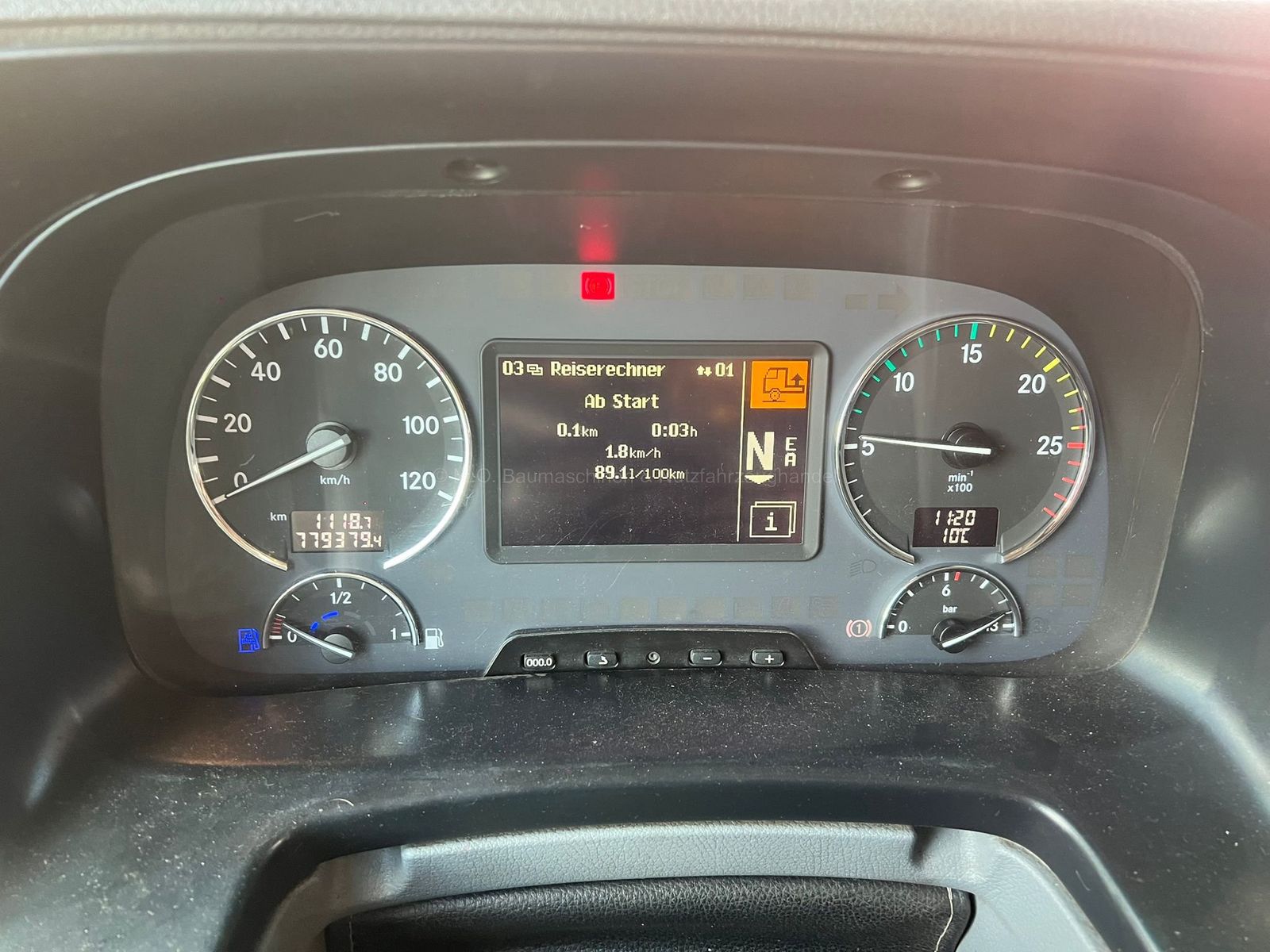 Fahrzeugabbildung Mercedes-Benz Mercedes Benz Actros 1844