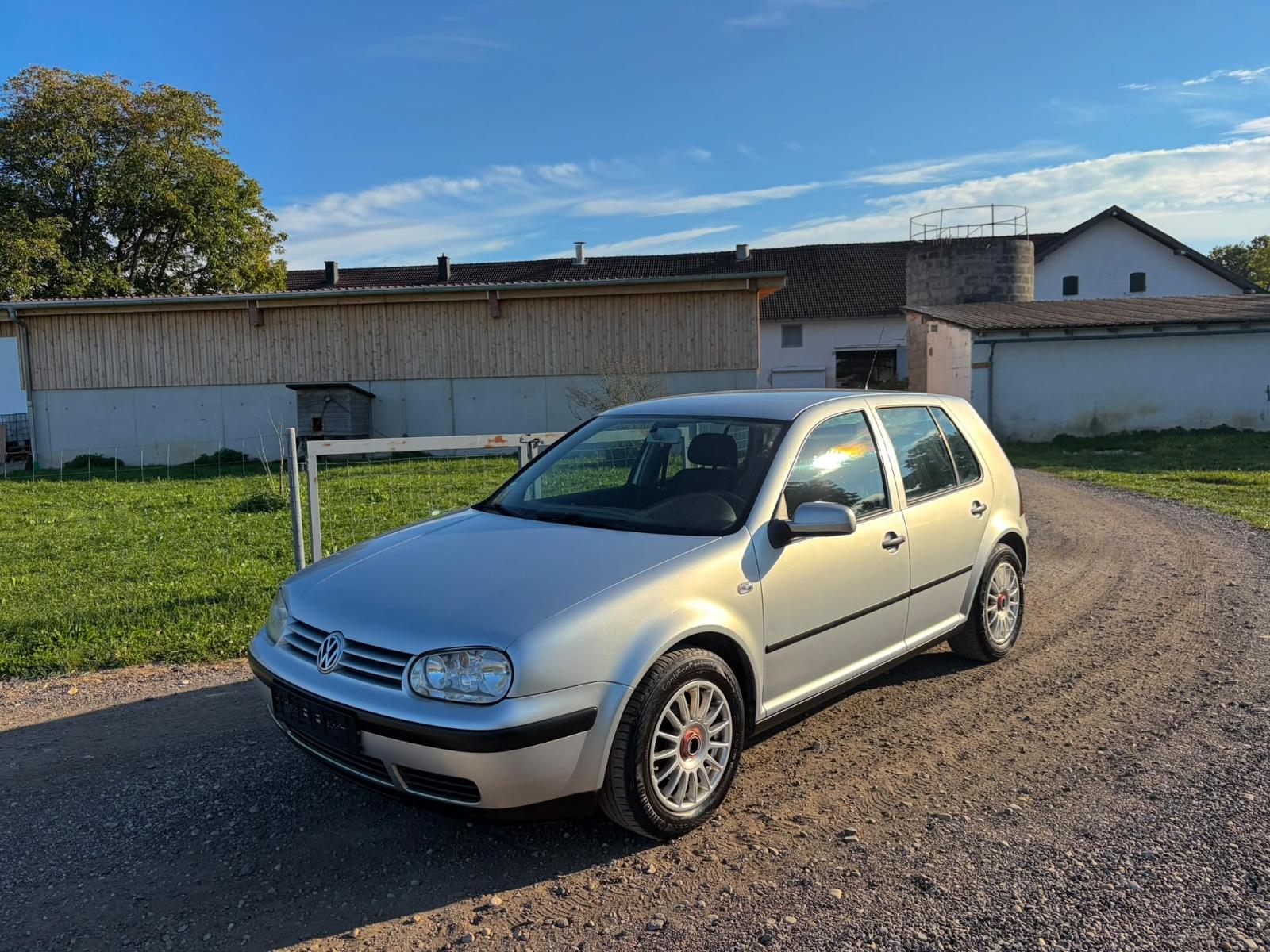 Volkswagen Golf 1.4 Edition BJ-2001 KLIMA TÜV-2028 EURO 4