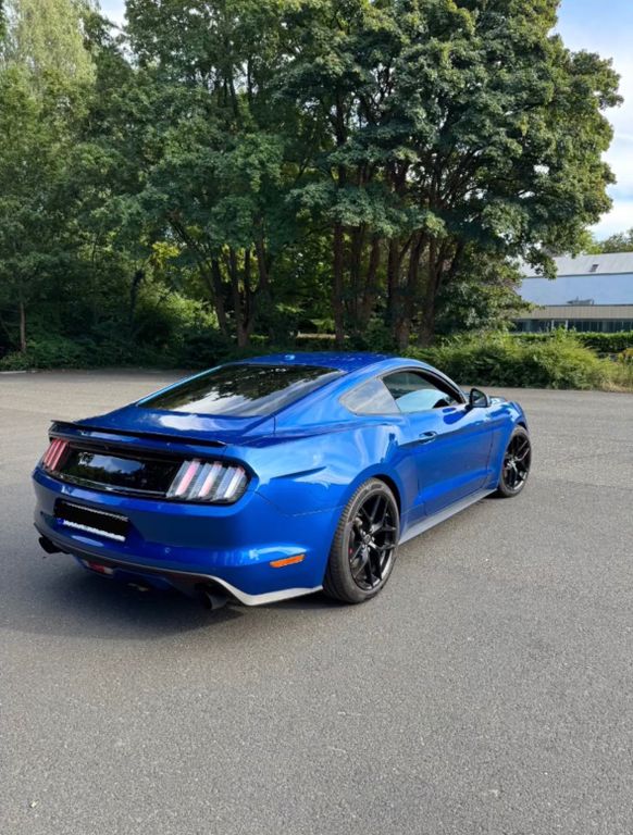 Image of Ford Mustang
