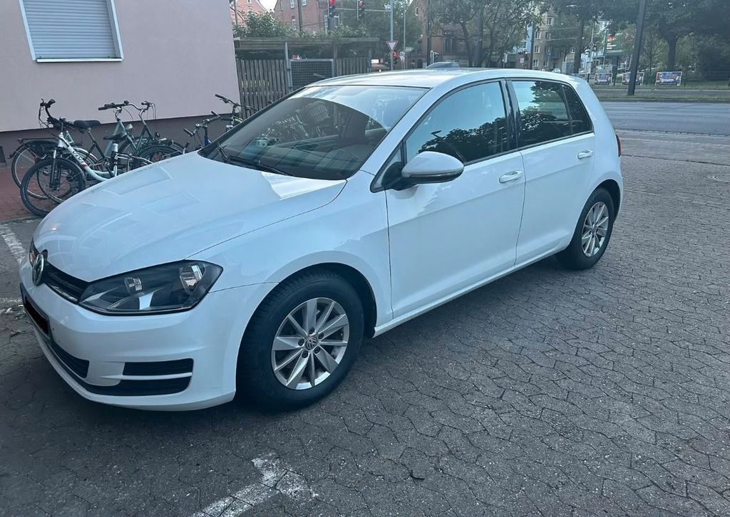 Image of Volkswagen Golf