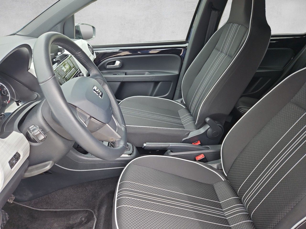 Fahrzeugabbildung SEAT Mii electric Plus + Batteriezertifikat