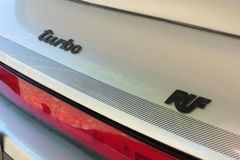 Fahrzeugabbildung Porsche 911 Turbo * Motor komplett neu *