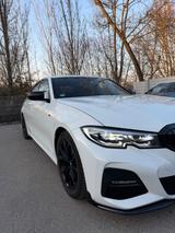 BMW 320i M Sport Automatik M Sport - BMW 320 von privat