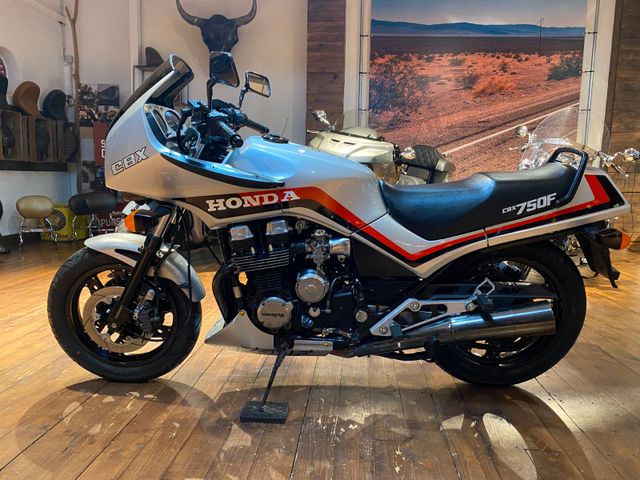 Honda CBX 750 "1. Hand & Original" 4,99 %