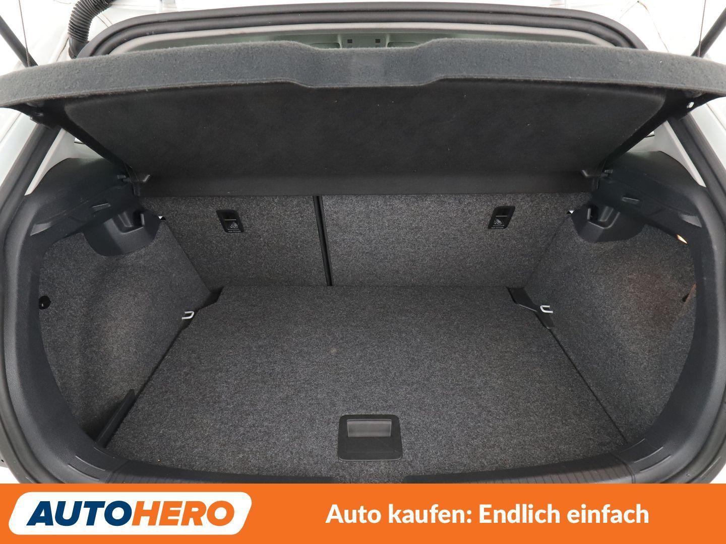 Volkswagen Polo 1.5 TSI ACT Highline Aut.*NAVI*ACC*PDC*SHZ*