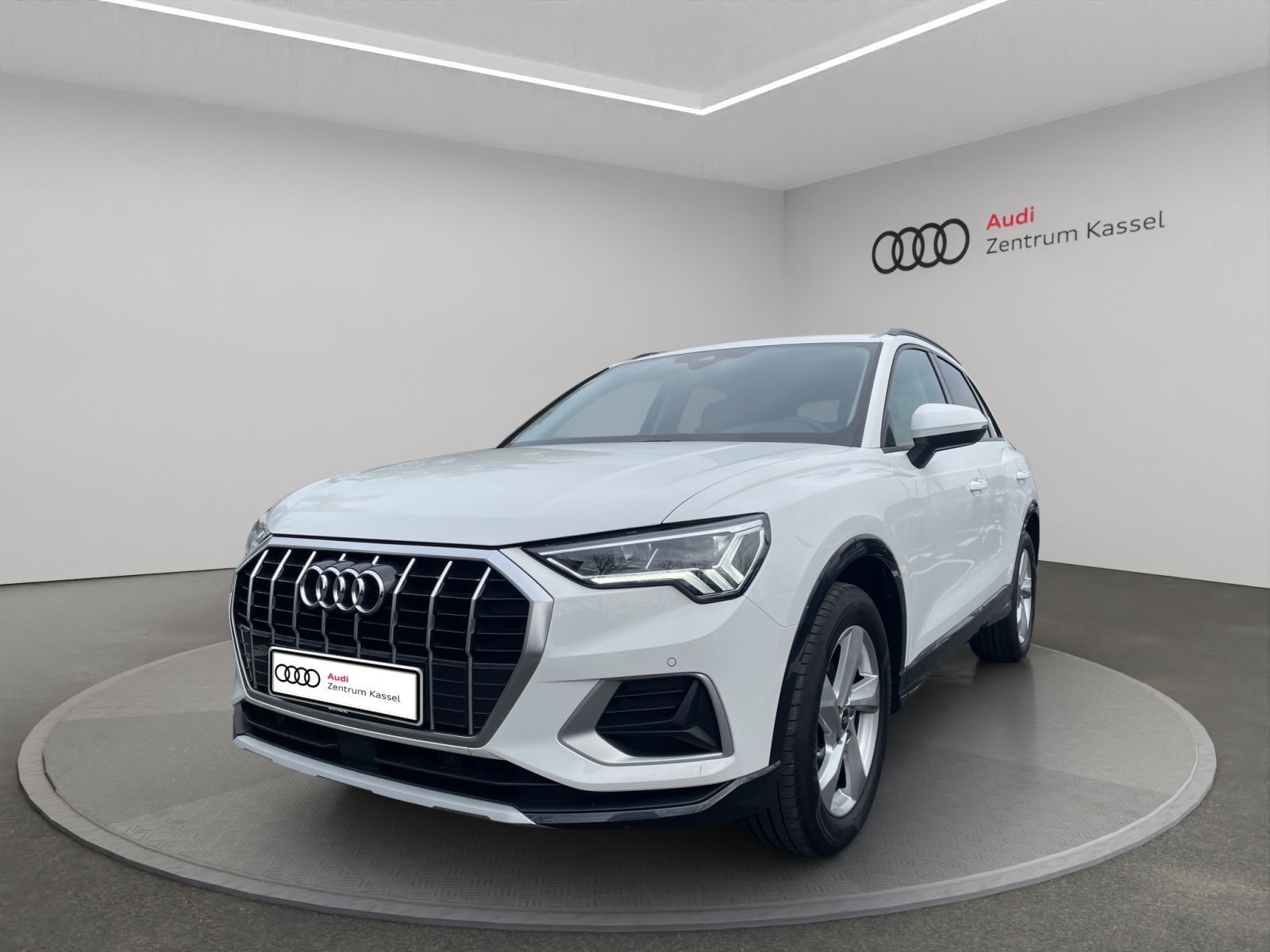 Audi Q3 35 TDI LED Leder Navi virtual Cockpit PDC DAB foto 2