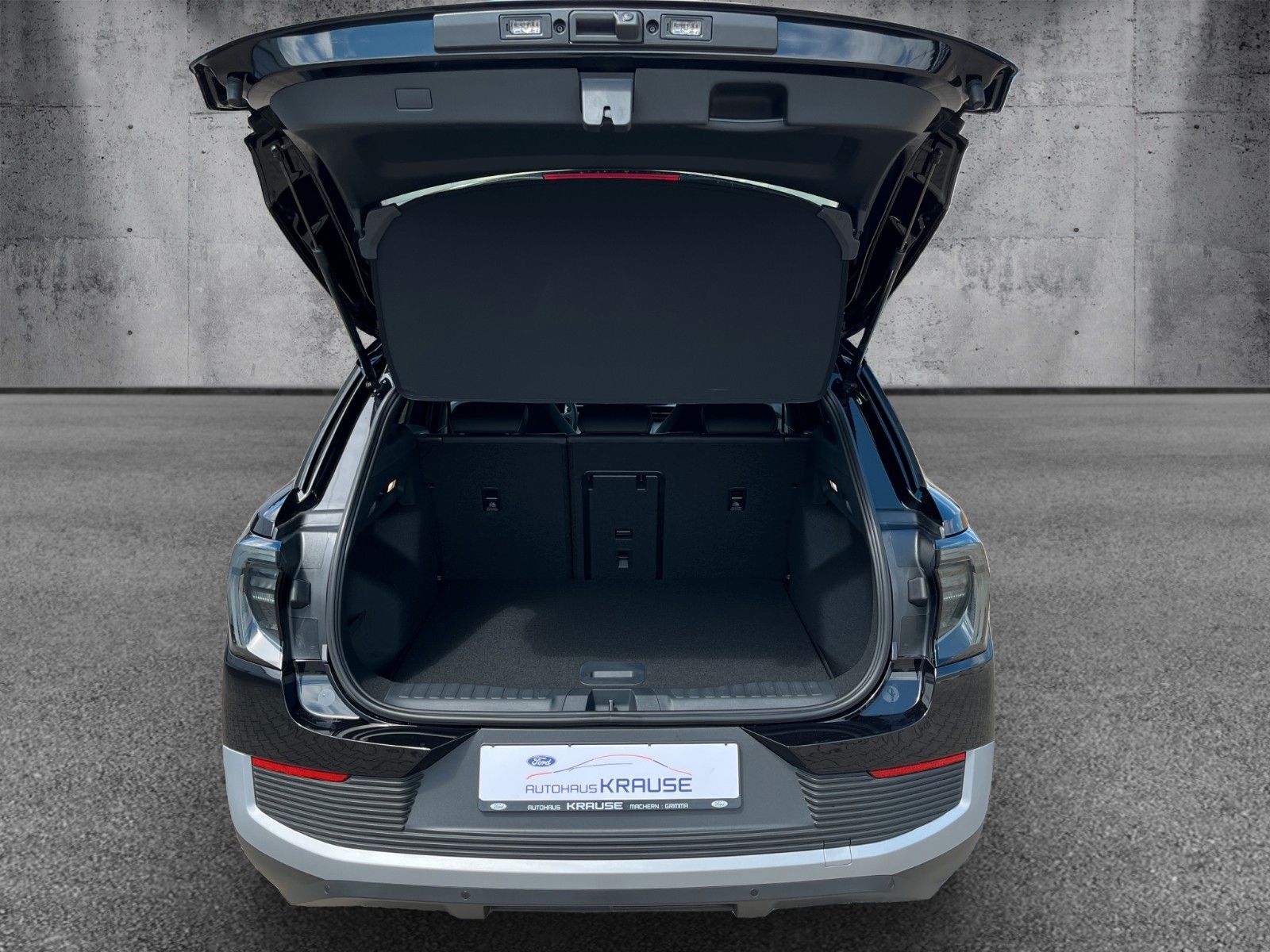 Fahrzeugabbildung Ford Explorer Select RWD