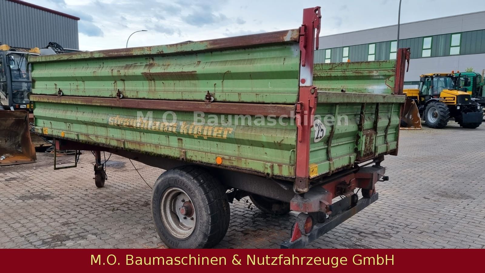 Fahrzeugabbildung Other Strautmann / 3 Seitenkipper / 6,9 t