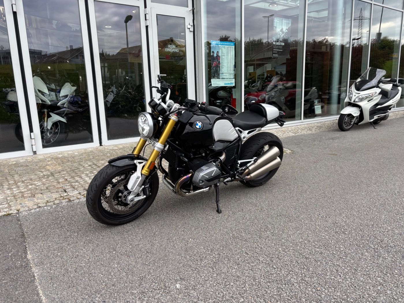 Fahrzeugabbildung BMW R nine T