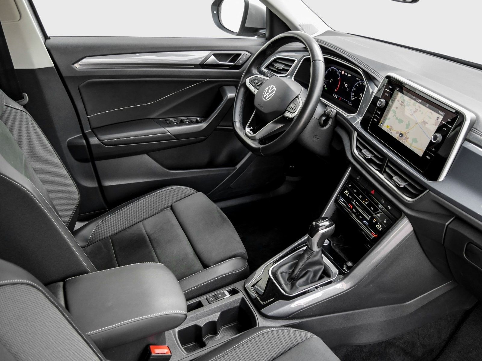 Volkswagen T-Roc Style 1.5 TSI DSG LED+ Navi AHK ACC Keyles imagem 3