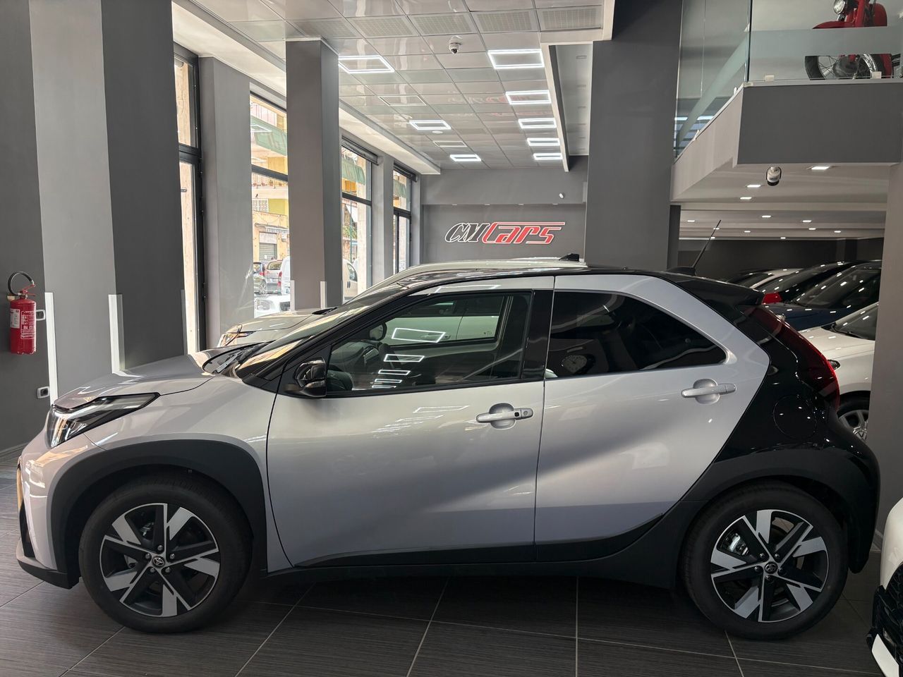 Toyota Aygo X 1.5 HEV Full Hybrid e-cvt Automati imagem 3