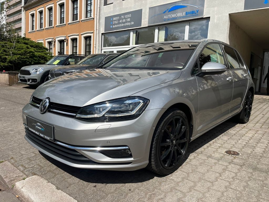 Image of Volkswagen Golf