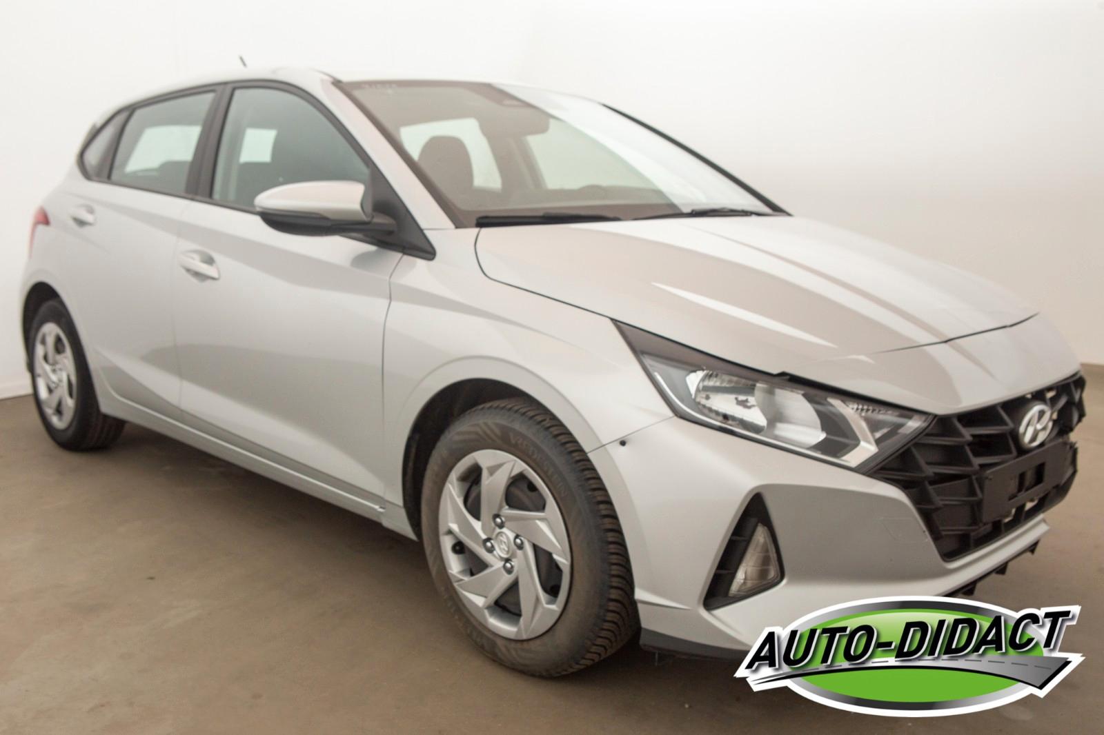 Hyundai i20 1.2 Pure Airco Bluetooth FRONTSCHADEN