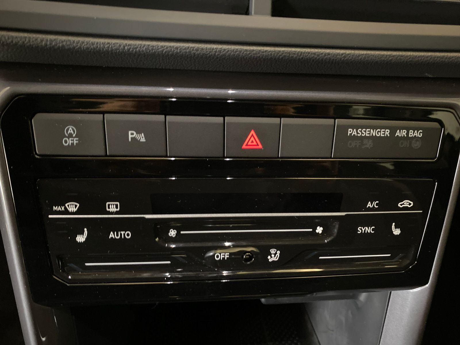 Volkswagen T-Cross - Bild 11