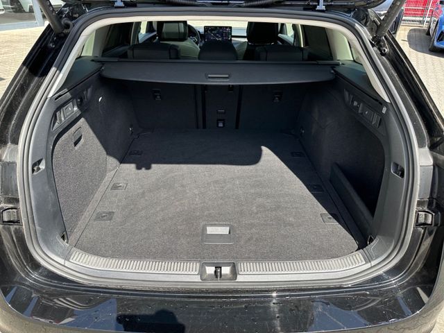 Superb Combi 2.0 TDI L&K TRAVEL+HEADUP+360°+NAVI