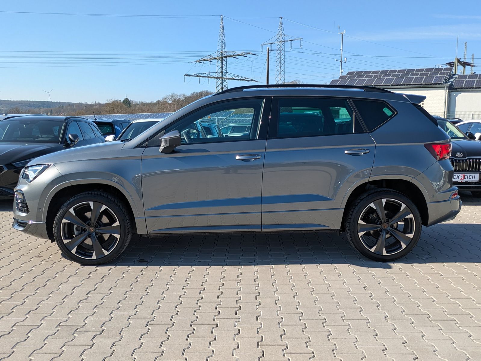 Fahrzeugabbildung CUPRA Ateca 1.5 TSI DSG AHK*LED*ACC*APP*KAMERA*19"
