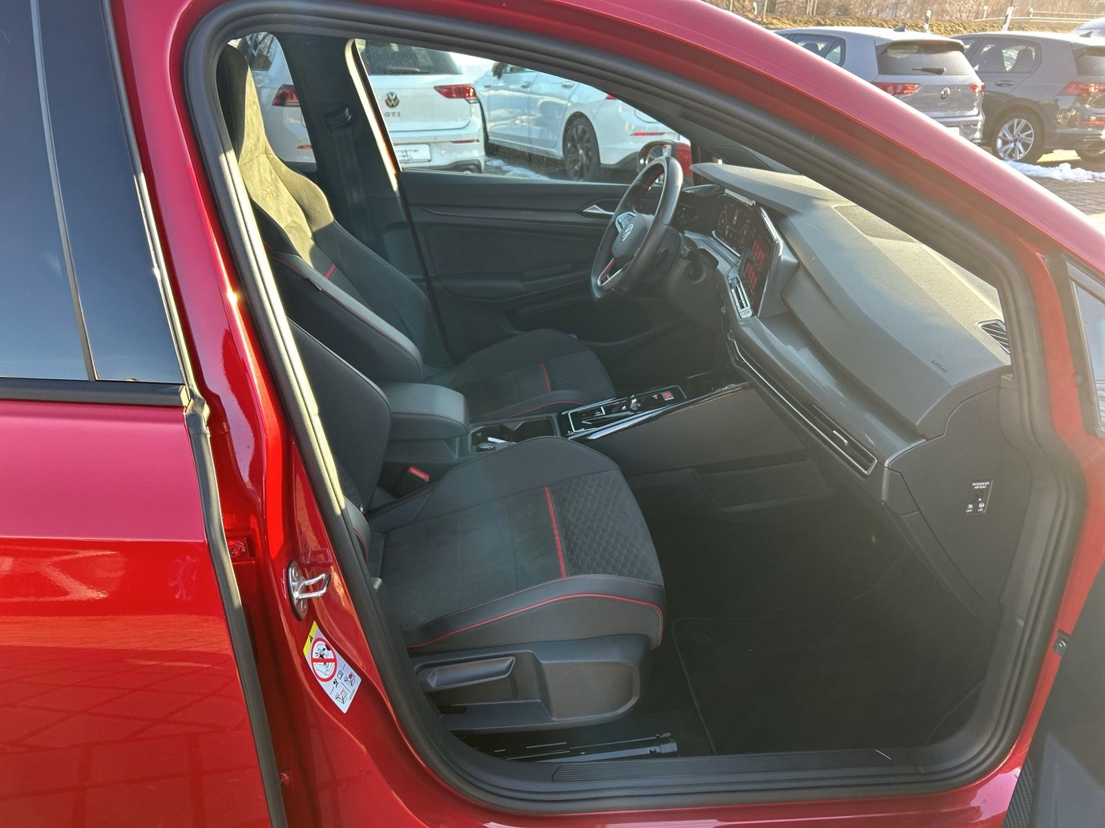 Golf VIII GTI Clubsport, ACC, RearView, Estoril